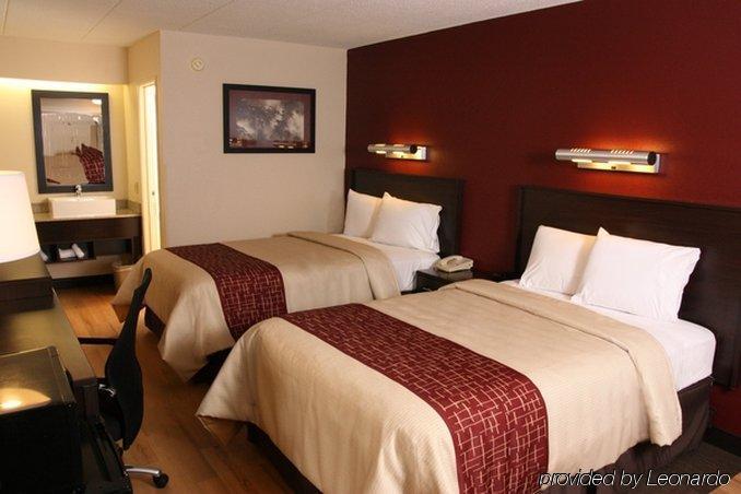 Red Roof Inn Plus+ Wilmington - Newark Christiana Room photo